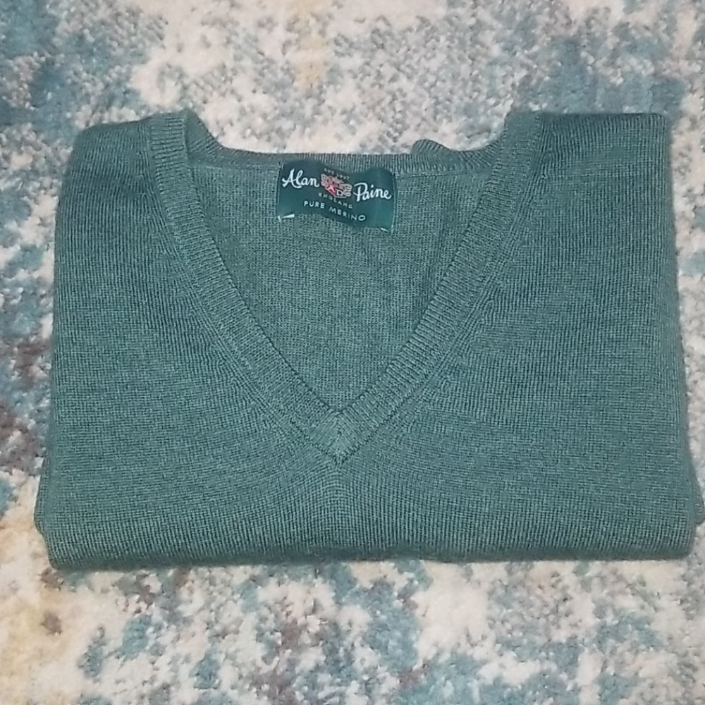 Pure Merino Wool sweater vest - Picture 6 of 7